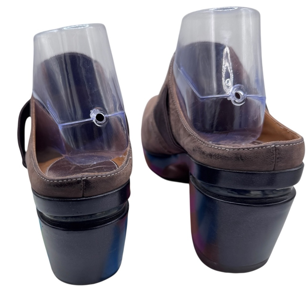 Women’s Brown Suede Slip-On Heeled Clogs - Picture 10 of 13